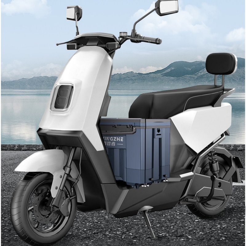 A new 2023 fishing tank full of super-light multi-purpose fishing tank drums with gear